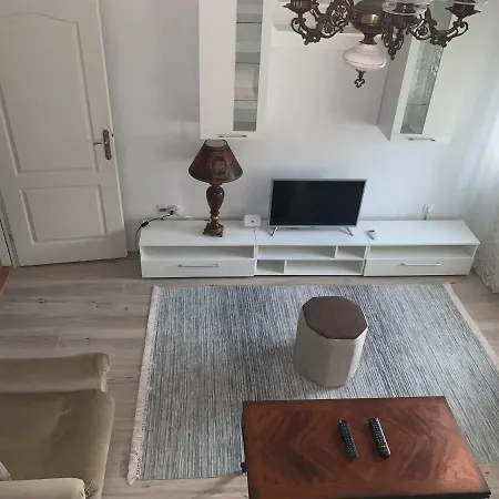 Apartman Stara Loza شقة تريبينيي