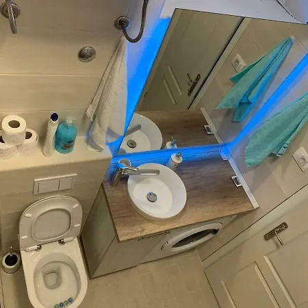 Apartman Stara Loza شقة